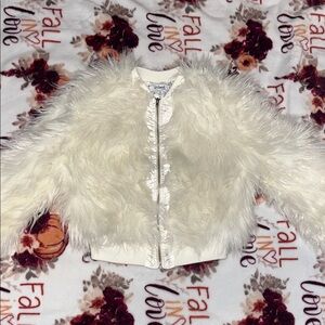 Dsigned Disney  Cream Faux Fur Kids Jacket